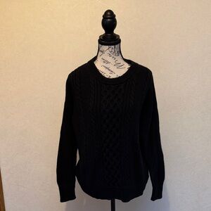 Gap Classic Black Cable Knit Sweater